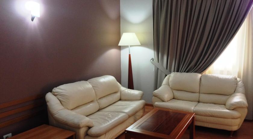 Arvi Hotel Durrës