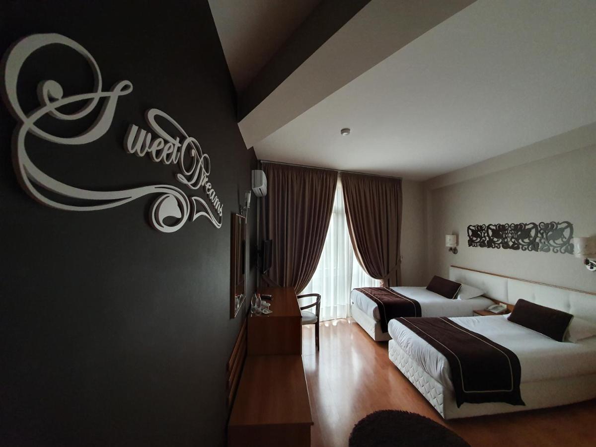 Arvi Hotel